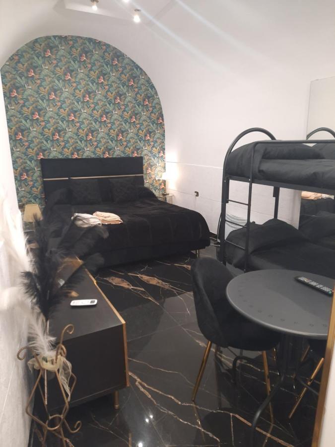 Casa Suite Del Cardinale Naples Luaran gambar